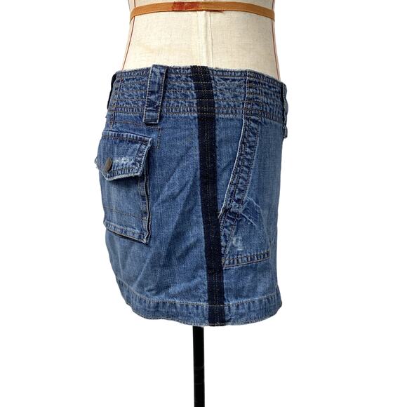 Mossimo Juniors Size 7 Blue Denim Cargo Mini Skirt - Picture 2 of 8